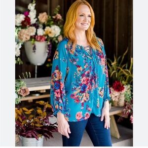 NWT The Pioneer Woman’s Floral Lace Up Neckline Blouse Size XXXL (22)